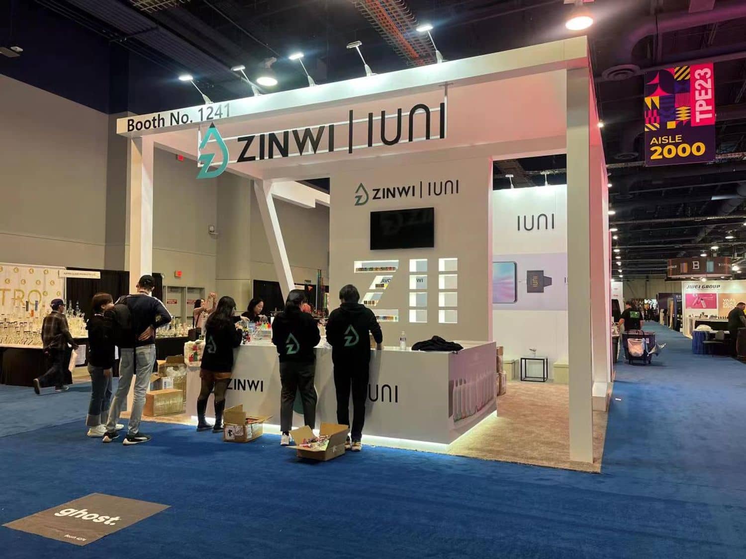 美国烟草展TPE-ZINWI IUIN展位设计搭建(图2)