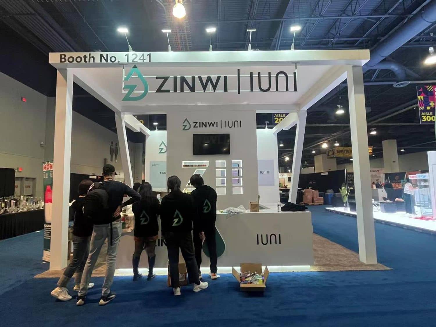 美国烟草展TPE-ZINWI IUIN展位设计搭建(图3)